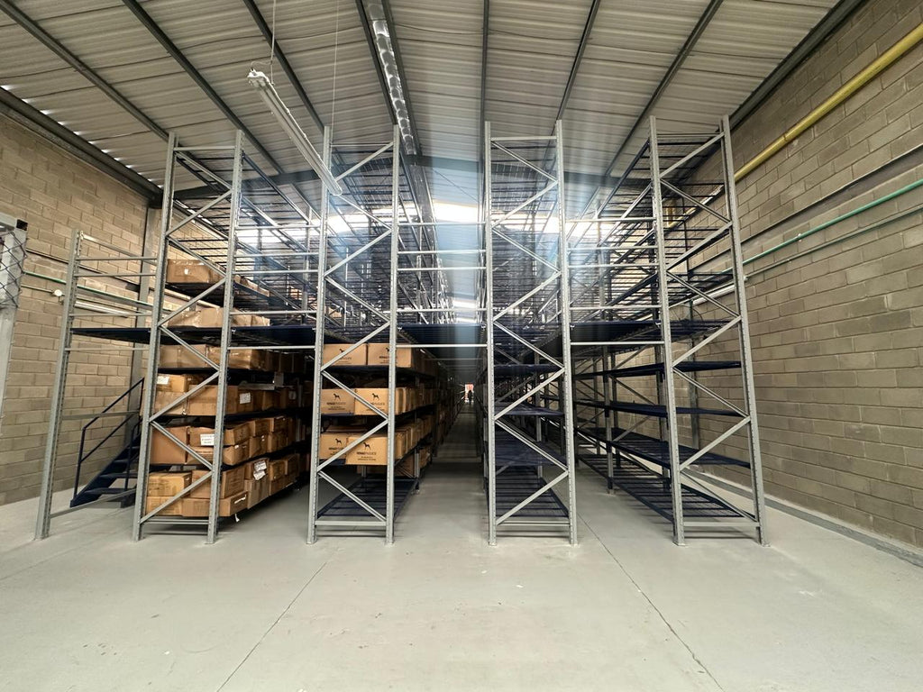 Bodega de almacenamiento Mezzanine- Markem Espacio Inteligente